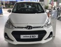 Hyundai Grand i10 1.2 AT 2018 - Bán Hyundai Grand i10 1.2 AT năm sản xuất 2018, màu trắng, 405tr