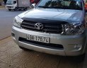 Toyota Fortuner 2.5G 2009 - Cần bán gấp Toyota Fortuner 2.5G đời 2009, màu bạc số sàn