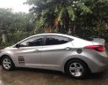 Hyundai Elantra  1.8MT 2013 - Cần bán gấp Hyundai Elantra 1.8MT sản xuất 2013, màu bạc, nhập khẩu nguyên chiếc