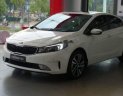 Kia Cerato   1.6 AT 2018 - Bán ô tô Kia Cerato 1.6 AT sản xuất năm 2018, màu trắng giá cạnh tranh