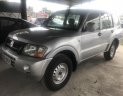 Mitsubishi Pajero 3.0 2004 - Cần bán lại xe Mitsubishi Pajero sản xuất 2004, màu bạc, giá tốt