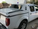 Nissan Navara  2.5 MT  2011 - Cần bán Nissan Navara 2.5 MT đời 2011, màu trắng 
