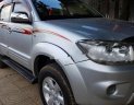 Toyota Fortuner 2.5G 2009 - Cần bán gấp Toyota Fortuner 2.5G đời 2009, màu bạc số sàn