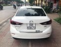 Mazda 3 1.5AT  2016 - Bán Mazda 3 1.5AT Sedan sản xuất năm 2016, màu trắng, giá tốt