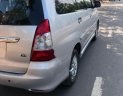 Toyota Innova 2.0E 2013 - Bán xe Toyota Innova 2.0E năm sản xuất 2013, màu bạc