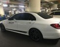 Mercedes-Benz E class E300 AMG CBU 2017 - Cần bán xe cũ Mercedes E300 AMG CBU sản xuất 2017, màu trắng, nhập khẩu nguyên chiếc như mới