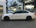 Mercedes-Benz E class E300 AMG CBU 2017 - Cần bán xe cũ Mercedes E300 AMG CBU sản xuất 2017, màu trắng, nhập khẩu nguyên chiếc như mới