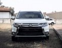 Mitsubishi Outlander 2.0 CVT 2018 - " Mitsubishi Vinh " Chuyên bán Outlander 2.0 năm 2018, màu trắng, trả trước 180 triệu, LH Yến: 0968.660.828