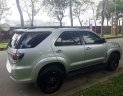 Toyota Fortuner 2016 - Cần bán xe Toyota Fortuner năm sản xuất 2016, màu bạc xe gia đình