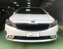 Kia Cerato 1.6MT 2018 - Cần bán Kia Cerato 1.6MT đời 2018, màu trắng