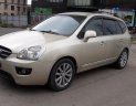 Kia Carens EX 2011 - Cần bán Kia Carens đời 2011 bản đủ - máy 2.0 - cửa nóc – màu vàng cát