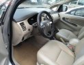 Toyota Innova 2.0E 2016 - Bán Toyota Innova 2.0E 2016, màu bạc