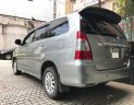 Toyota Innova 2.0 G 2012 - Cần bán Toyota Innova 2.0 G đời 2012, màu bạc, số tự động