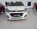 Chevrolet Spark  LT 2018 - Bán xe Chevrolet Spark LT năm 2018, màu trắng