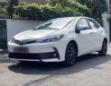 Toyota Corolla altis 1.8E CVT 2017 - Bán xe Toyota Corolla altis 1.8E CVT 2017, màu trắng giá tốt