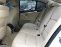 BMW 5 Series 520i 2015 - Bán xe BMW 520i Series năm 2015 màu trắng kem