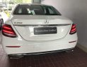 Mercedes-Benz E class E250 2018 - Bán ô tô Mercedes E250 năm sản xuất 2018, màu trắng