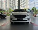 Kia Sedona Platinum D 2018 - Bán Kia Sedona Platinum D 2018, màu trắng giá tốt