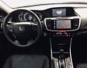 Honda Accord 2.4 2018 - Bán Honda Accord sản xuất 2018, xe đi đúng 700km, như mới, bao kiểm tra hãng