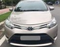 Toyota Vios E 2017 - Bán ô tô Toyota Vios E sản xuất 2017, màu vàng chính chủ, giá 496tr