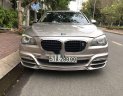 BMW 7 Series  750Li 2010 - Bán BMW 7 Series 750Li năm sản xuất 2010, màu ghi vàng