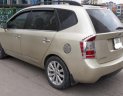 Kia Carens 2011 - Cần bán Kia Carens đời 2011 - bản đủ - máy 2.0 - cửa nóc – màu vàng cát