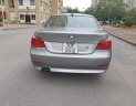 BMW 5 Series 525i 2004 - Cần bán xe BMW 5 Series sản xuất năm 2004, màu xám (ghi)