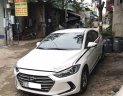 Hyundai Elantra 1.6MT  2017 - Bán Elantra 1.6MT 2017, màu trắng, đúng chất, giá TL, hỗ trợ góp