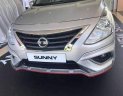 Nissan Sunny 2018 - Bán ô tô Nissan Sunny năm 2018, màu bạc, 478 triệu