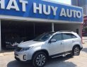 Kia Sorento 2.2AT DATH 2017 - Bán ô tô Kia Sorento AT năm 2017, màu bạc, xe như mới