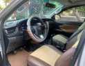 Toyota Fortuner   2017 - Bán xe Toyota Fortuner đời 2017, màu bạc, xe nhập, số sàn 