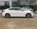 Hyundai Elantra 2018 - Bán xe Hyundai Elantra 2018 khuyến mại rẻ giật mình