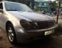 Mercedes-Benz C class C200 2.0MT 2003 - Cần bán lại xe Mercedes C200 2.0MT đời 2003, màu bạc