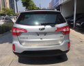 Kia Sorento 2.2AT DATH 2017 - Bán ô tô Kia Sorento AT năm 2017, màu bạc, xe như mới