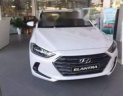 Hyundai Elantra 2018 - Bán Hyundai Elantra sản xuất 2018, màu trắng, 549tr