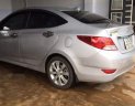 Hyundai Accent 2012 - Cần bán Hyundai Accent năm sản xuất 2012, màu bạc