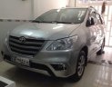 Toyota Innova   E  2015 - Chính chủ bán Toyota Innova E năm sản xuất 2015, màu bạc, 586tr