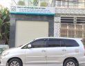 Toyota Innova   2.0 MT  2015 - Bán Toyota Innova 2.0 MT 2015, màu bạc số sàn