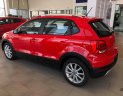 Volkswagen Polo  Cross  2018 - [Xe Đức] xe nhập, đỏ quyền lực, động cơ 1.6 tiết kiệm xăng 4L/100km. Trả trước 200 tr, lãi 4.99%, tặng tiền mặt