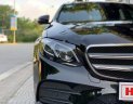 Mercedes-Benz E class E300 AMG 2017 - Cần bán lại xe Mercedes E300 AMG 2017, màu đen như mới