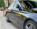 Mercedes-Benz E class E300 AMG 2017 - Bán xe Mercedes-Benz E class sản xuất 2017 màu đen cực mới