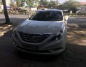 Hyundai Sonata 2011 - Chính chủ bán ô tô Hyundai Sonata đời 2011, màu trắng