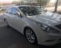 Hyundai Sonata 2011 - Chính chủ bán ô tô Hyundai Sonata đời 2011, màu trắng