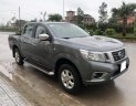 Nissan Navara E 2.5MT 2017 - Gia đình bán Nissan Navara E 2017, màu xám, nhập khẩu, mới 99%