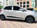 Hyundai Grand i10   AT 2017 - Cần bán xe Grand I10 phom mới, sx 2017, số tự động, màu bạc full