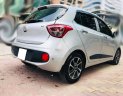 Hyundai Grand i10 2017 - Cần bán xe I10 Hatbach phom mới, sx 2017, số tự động, màu bạc full