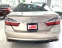 Toyota Camry 2.5Q 2015 - Bán Camry 2.5Q đời 2015, màu nâu vàng, hỗ trợ tài chính tối đa