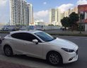 Mazda 3   1.5AT   2018 - Bán gấp xe Mazda 3 1.5AT đời 2018, màu trắng như mới, giá tốt