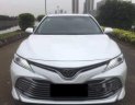 Toyota Camry   2018 - Cần bán xe Toyota Camry đời 2019, nội thất màu đen