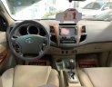 Toyota Fortuner V 4x4 2011 - Bán Toyota Fortuner V 4x4 sản xuất năm 2011, màu bạc, giá hấp dẫn